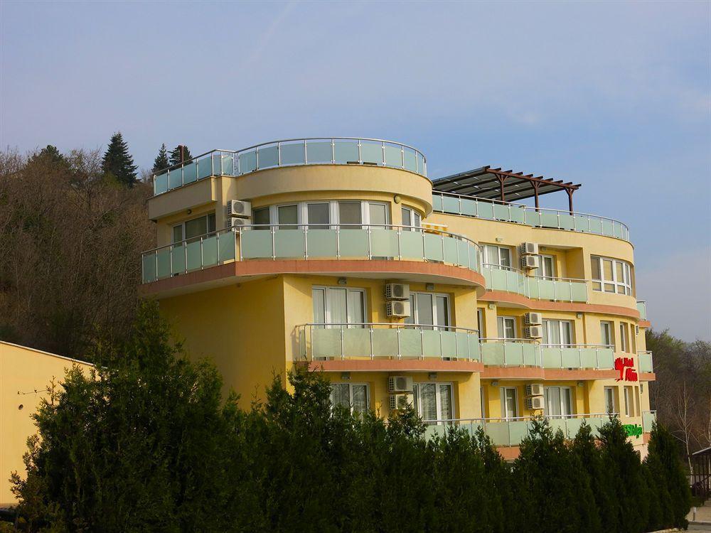 Albizia Beach Hotel Varna Dış mekan fotoğraf